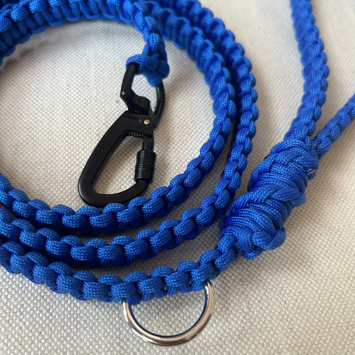 Paracord Leash